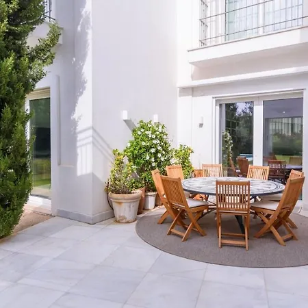Langre Guadalmina Baja By Ruralidays Hotel 4*